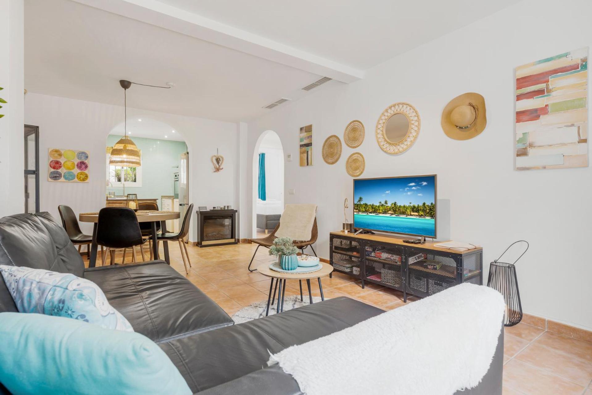 Apartment Beachfront Calahonda By Costarentals - Ref 89