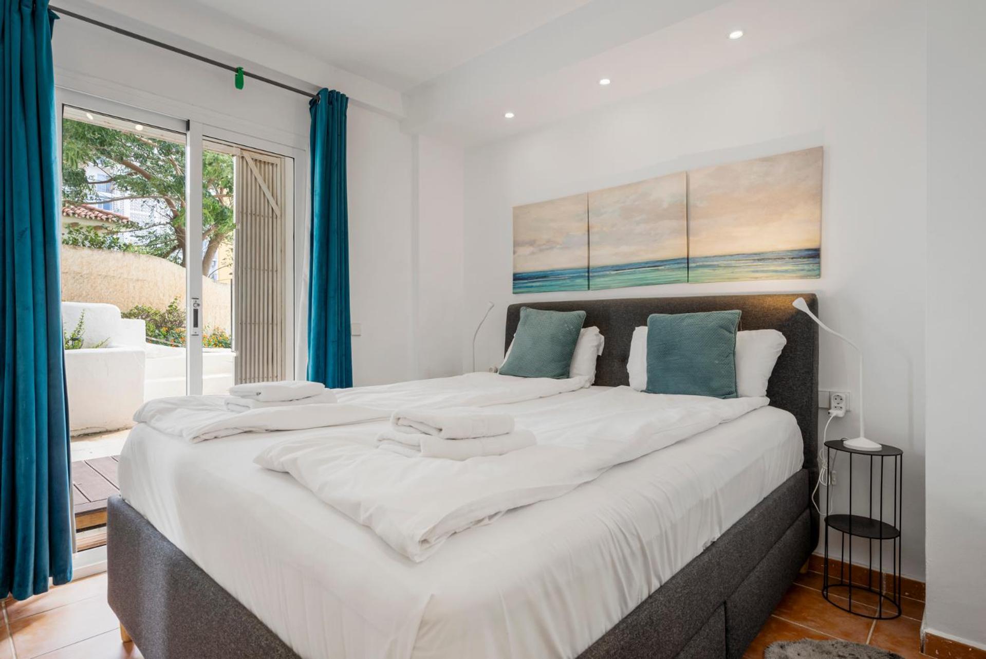 Apartment Beachfront Calahonda By Costarentals - Ref 89 *