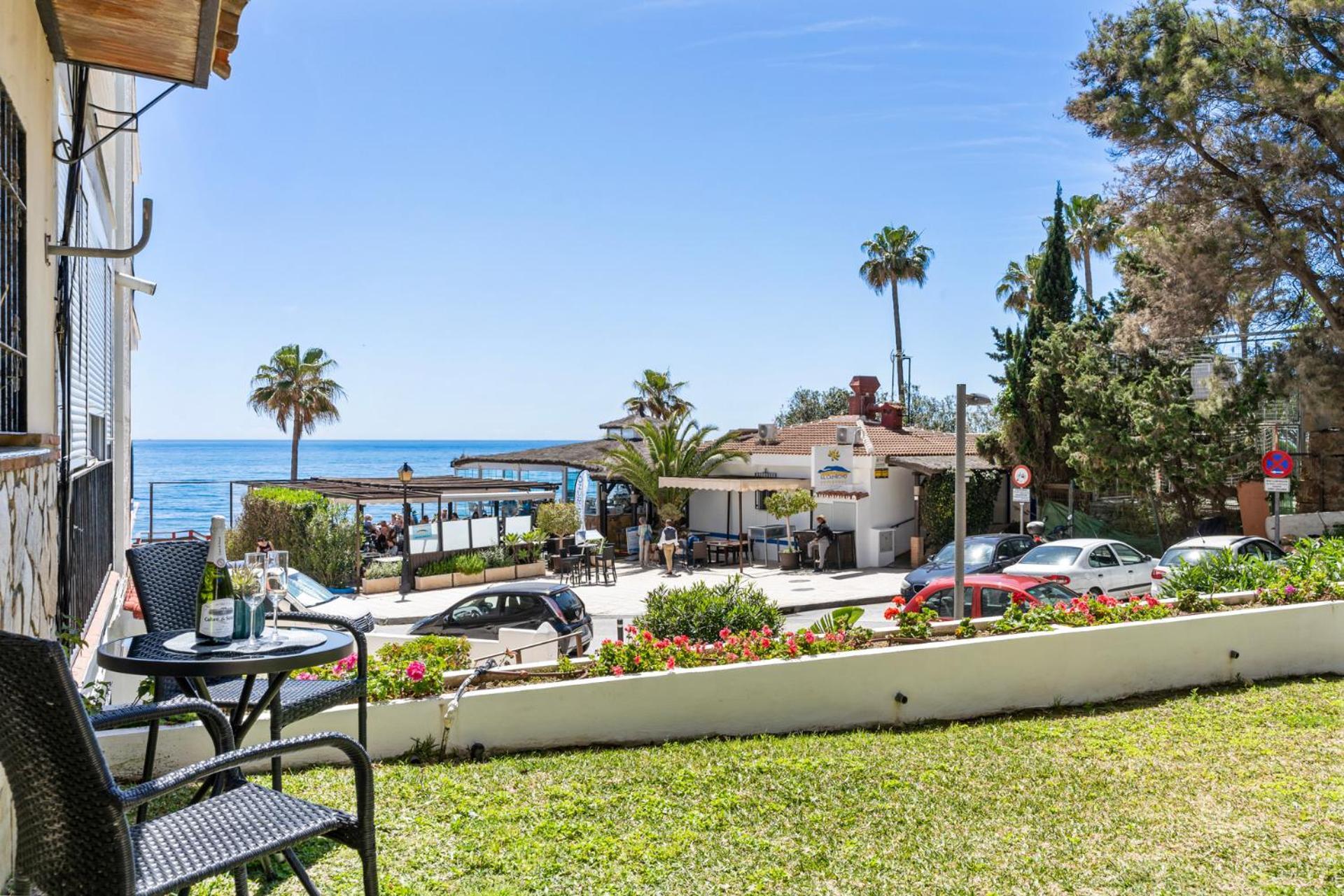 Beachfront Calahonda By Costarentals - Ref 89 Apartment Sitio de Calahonda