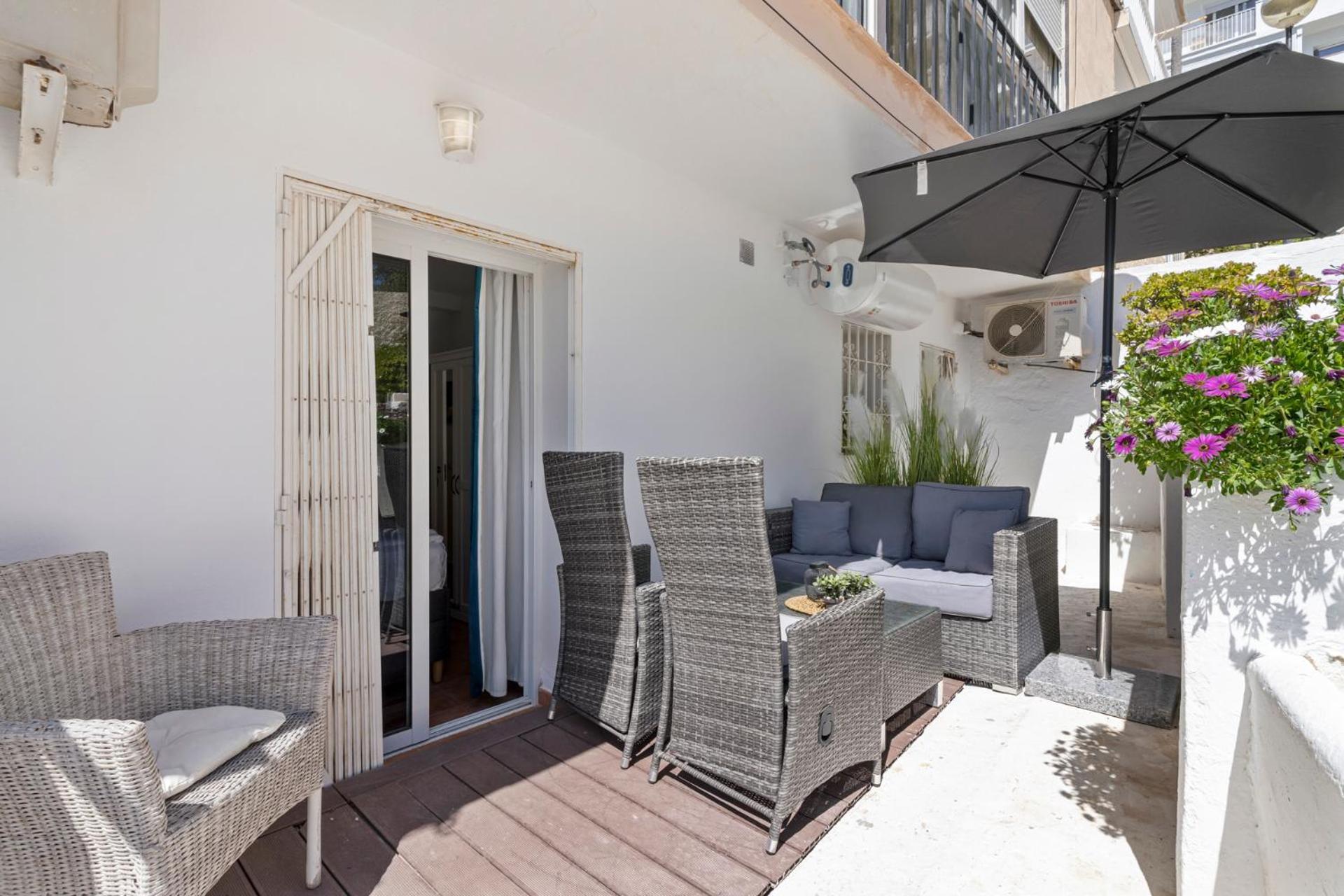 Apartment Beachfront Calahonda By Costarentals - Ref 89 Sitio de Calahonda